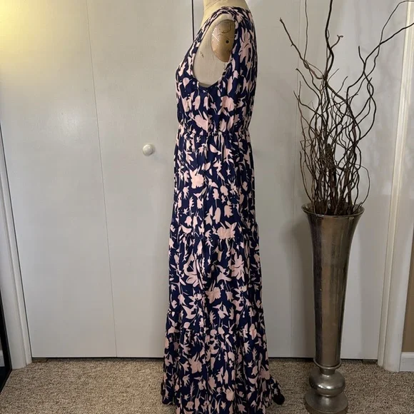 Pink and blue print high waisted sleeveless sundress - Picture 3 of 4